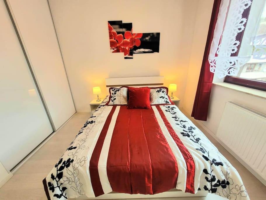Apartment Sophie 3 Rooms, 2 Bathrooms, 8 Persons Krakow Exterior photo