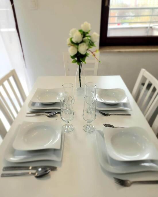 Apartment Sophie 3 Rooms, 2 Bathrooms, 8 Persons Krakow Exterior photo